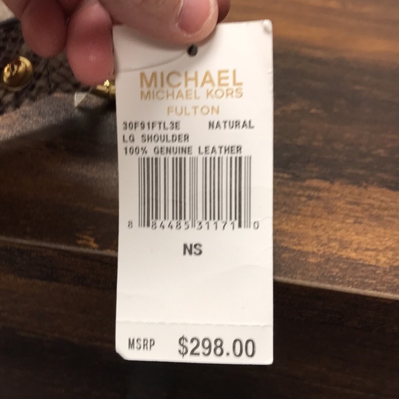 NWT Michael Kors Snakeskin Embossed Leather Hobo Bag - Picture 9 of 11